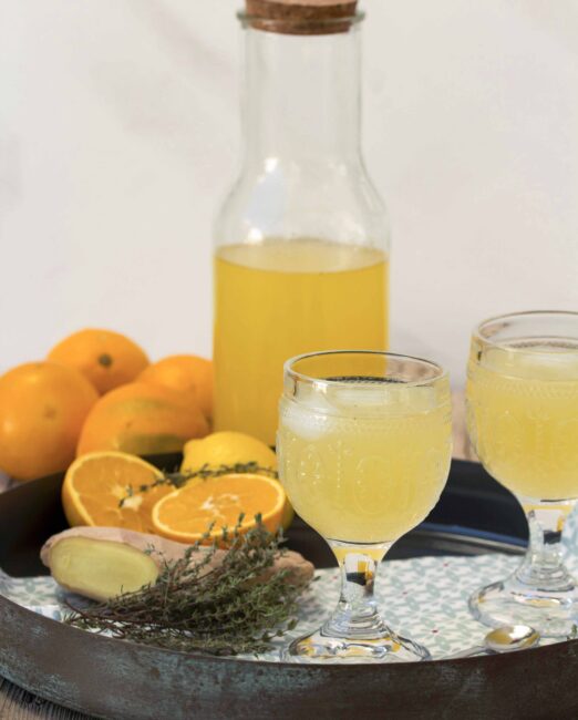Sinaasappel gember tijm limonade 1.1