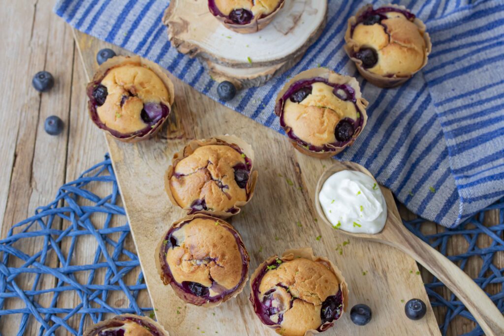 Bizcocho de plátano con jengibre y canela 5 Zenith blueberry yogurt muffin 1.3