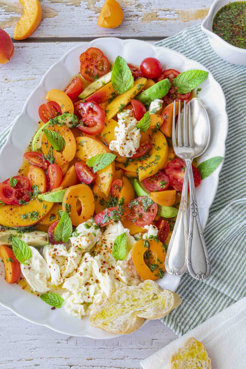 Apricot salad with Mozzarella and orange dressing 1 Abrikozensalade met Mozzarella en sinaasappeldressing 1