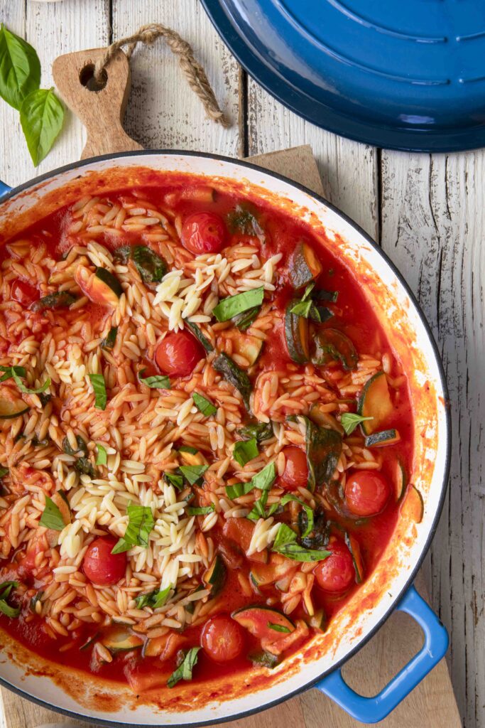 Orzo with pesto, Burrata cheese and spinach 4 Orzo pasta with zucchini, tomato and spinach